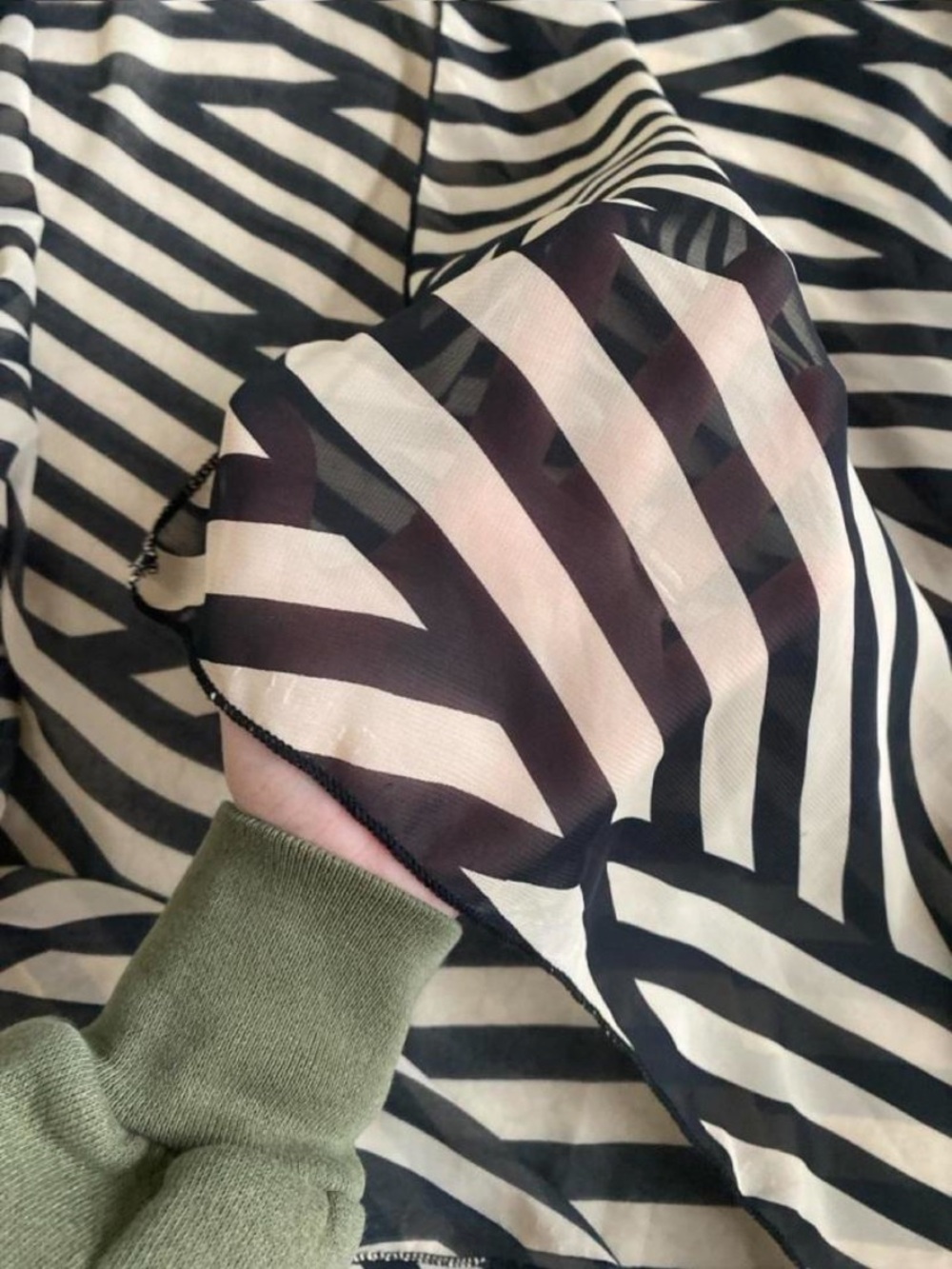 ALLOY Black and Cream Zebra-Print Open Kimono Cardigan - Picture 8 of 8